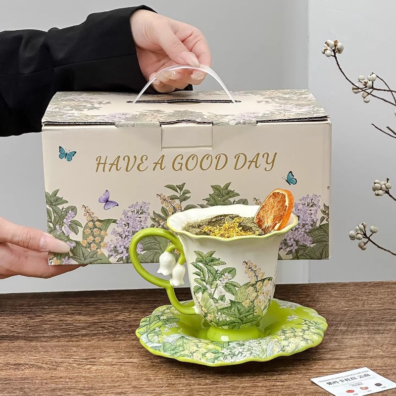 Coffee Tea Set Up - Set da tè pomeridiano con motivo